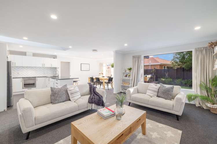 4 Suntory Lane Burwood_5