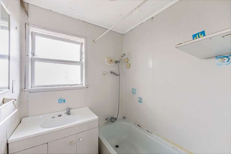 135 Rowandale Avenue Manurewa_15