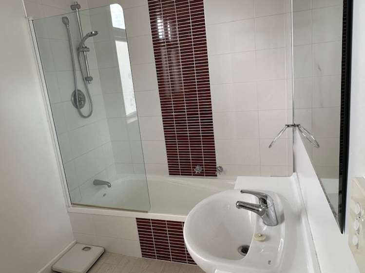 46 Middle Road Allenton_11