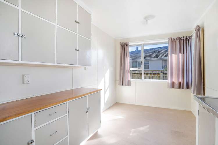 56 Stuart Crescent Masterton_3