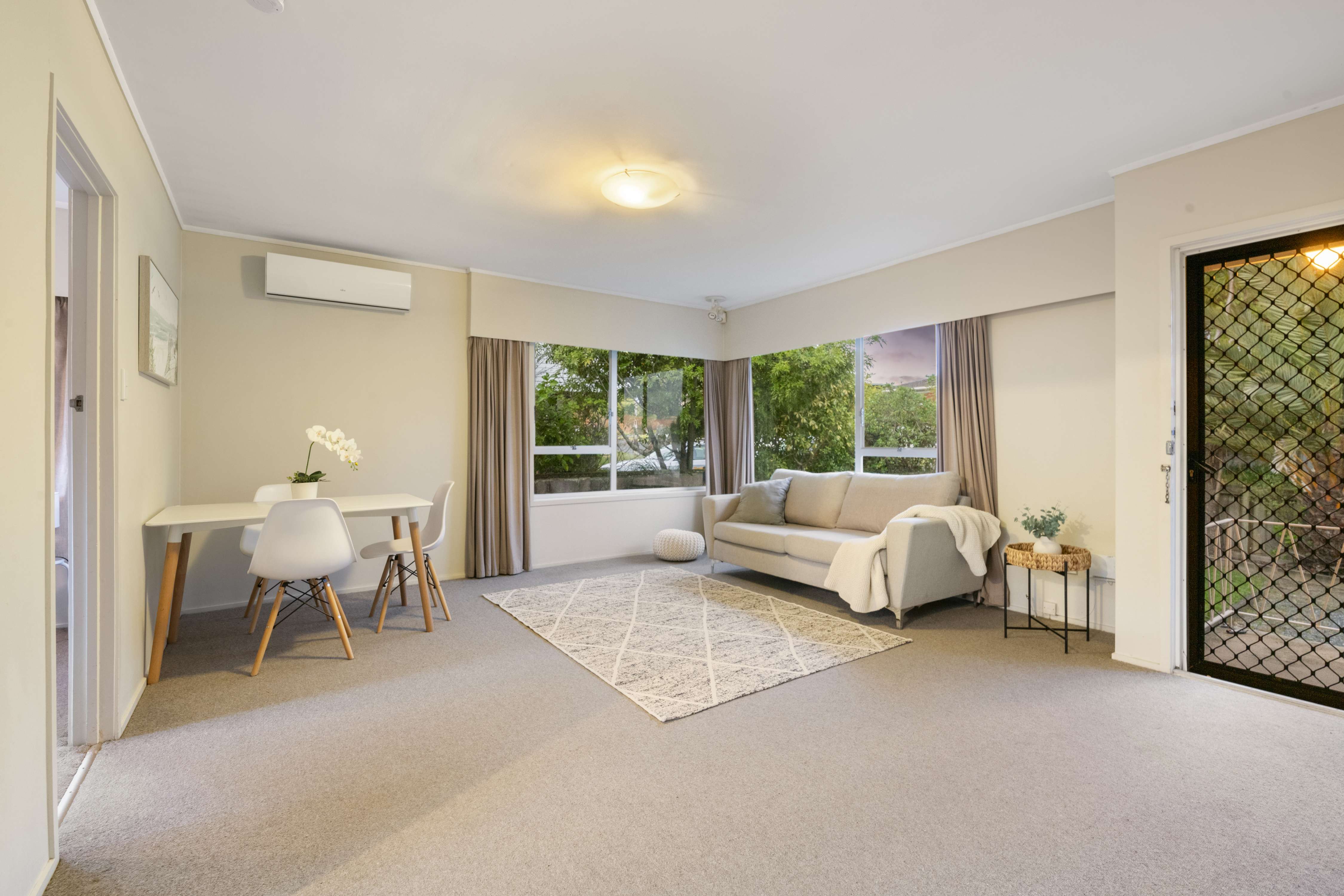 2A Ravenwood Drive Forrest Hill North Shore City Houses for Sale