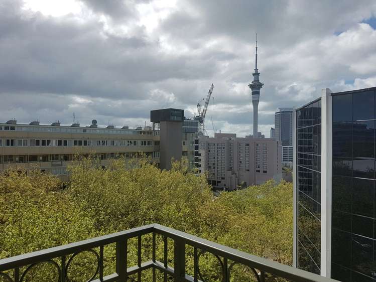 6j/100 Greys Avenue Auckland Central_6