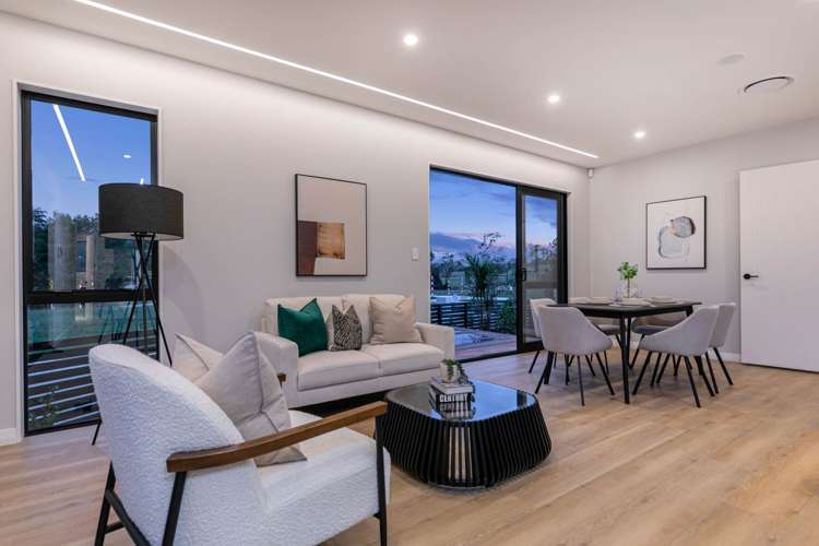 12 Milldale Drive Wainui_18