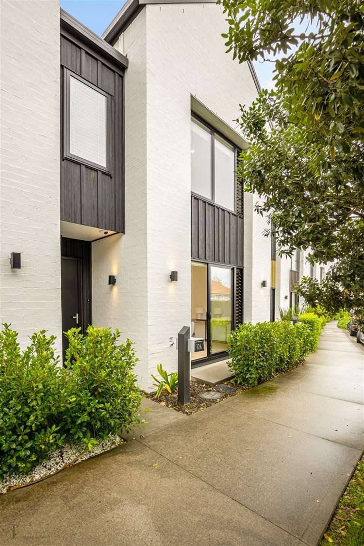 126 Buckley Avenue Hobsonville_34