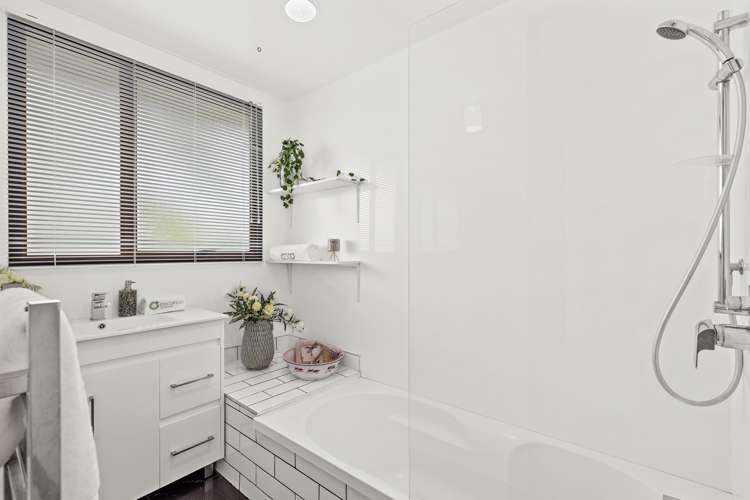 7 Starforth Place Henderson_12