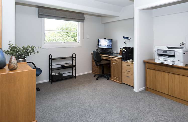 5 Beach Road Mellons Bay_22