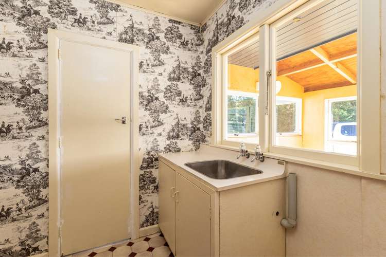 433 Kowhatu Road Waihaorunga_13