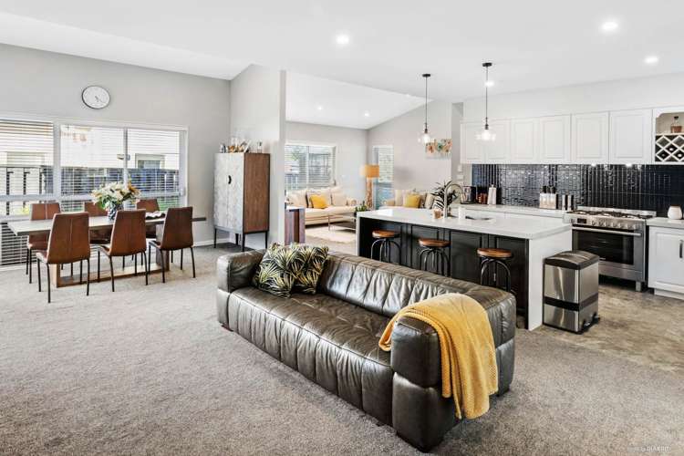 22 Knoll Rise Pukekohe_7