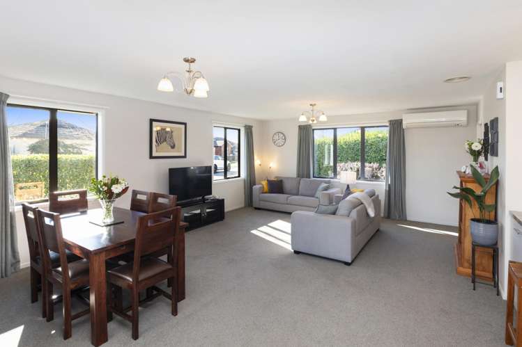 4 Malory Way Rolleston_5