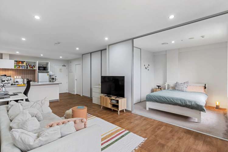 604/20 Mccrae Way New Lynn_8