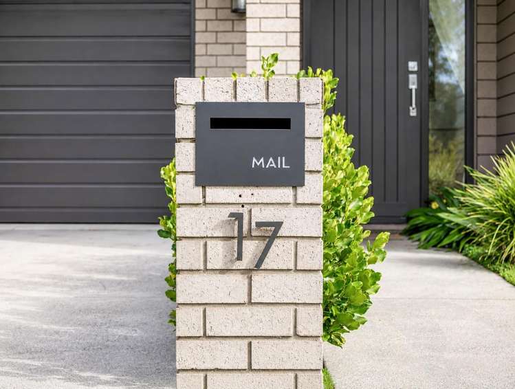 17 WHAKAHAUMAKO ROAD_1