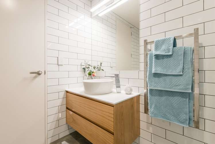 32 Stackbrae Avenue Wanaka_13