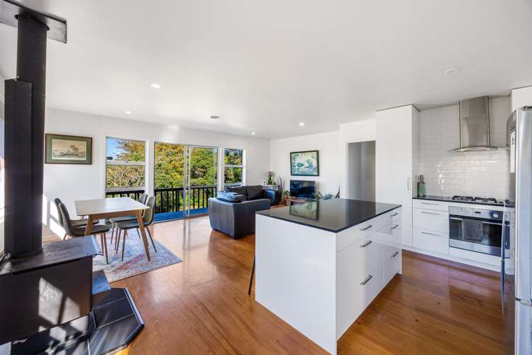 34 Rauhuia Crescent_4