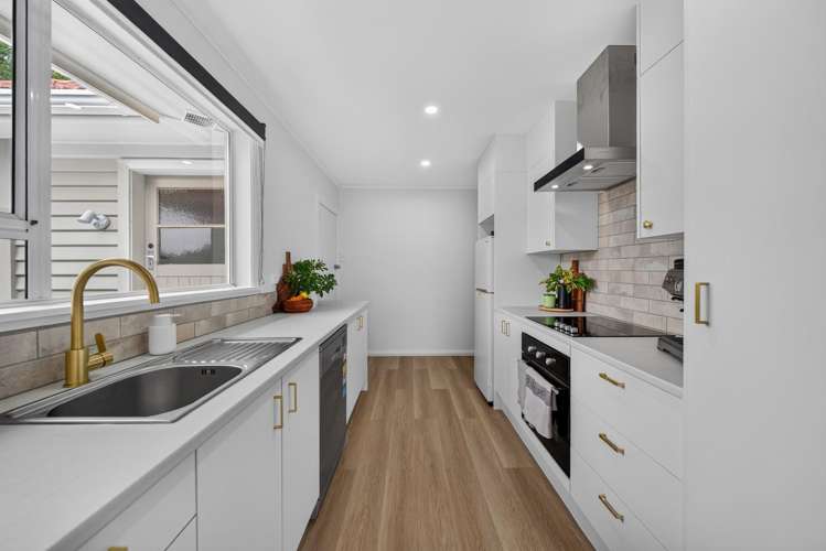 153 Harewood Road_2