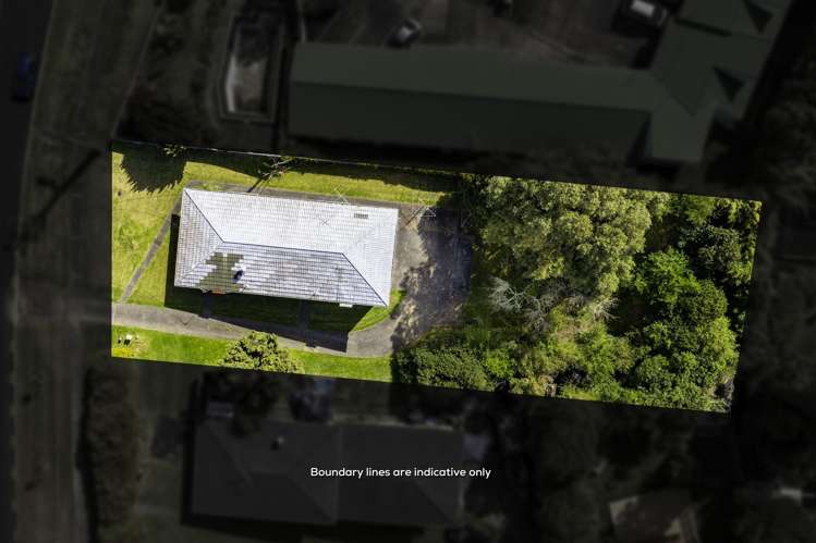 321 Wairau Road_1