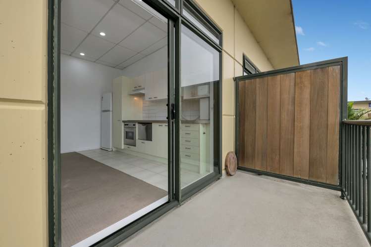 21/13 Laidlaw Way East Tamaki_9