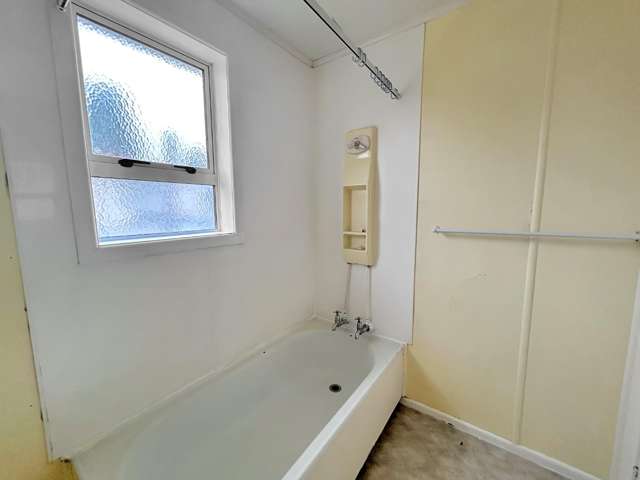 176 Balmoral Drive 11139_3