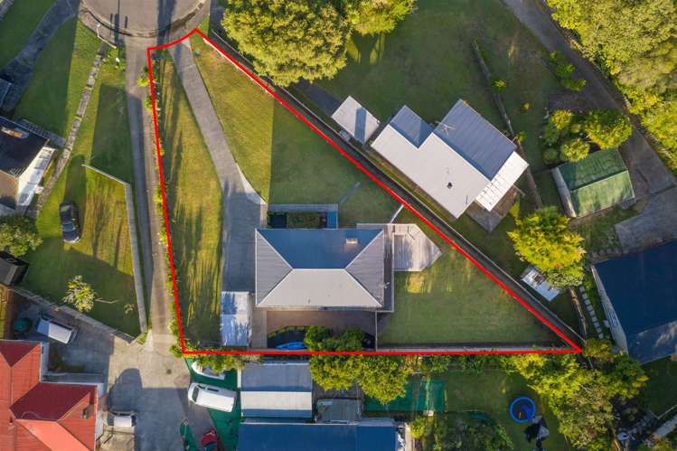 11 Packham Place Beach Haven_17