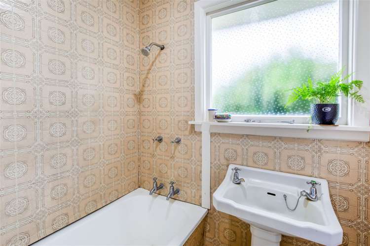 56 Greenhaven Drive Burwood_7