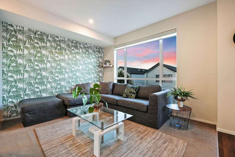 1 Watermill Lane Silverdale_9