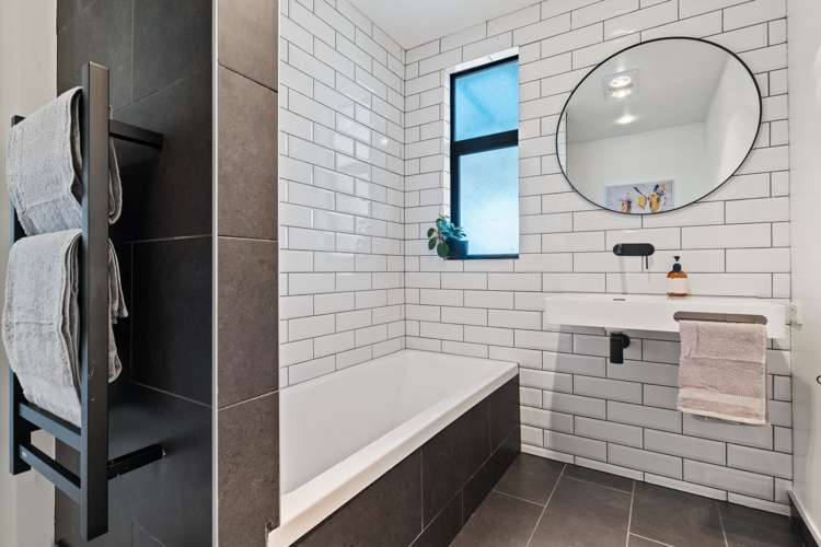 263 Lake Terrace Road Shirley_13