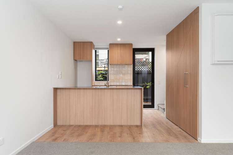 7 Grove Road Addington_41