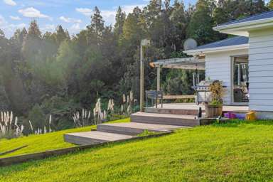 871 Krippner Road_4