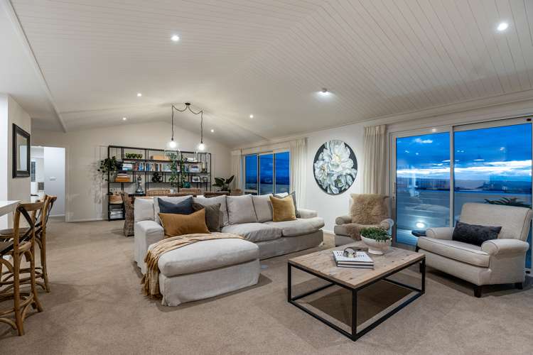 24 Hillplough Heights Richmond_8