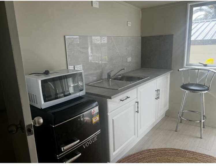 16 Glenorchy Street Glen Eden_5