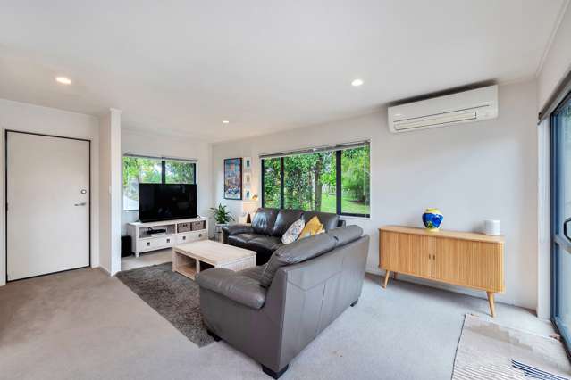 18a Beverly Place New Lynn_3