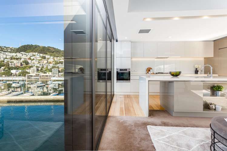 4B/8 Clyde Quay Wharf Te Aro_12