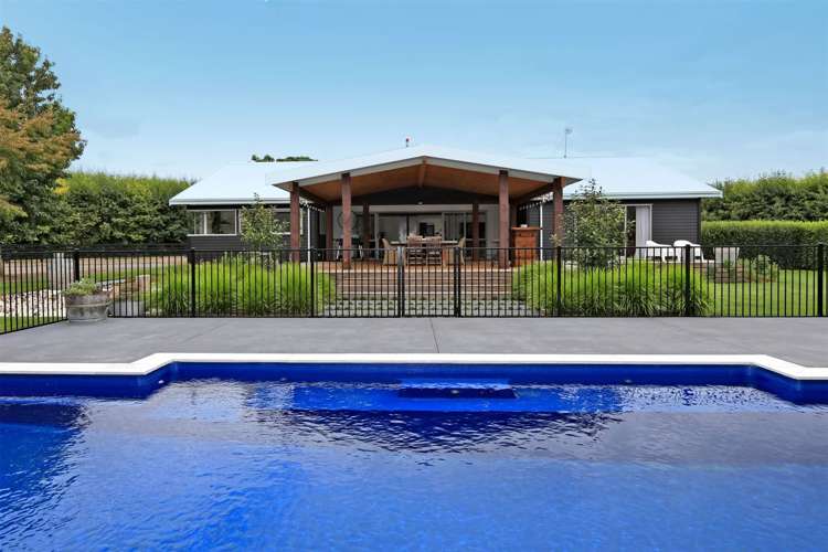 141 West Road Pakipaki_0