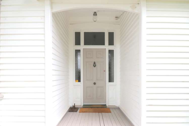 66 Russel Street Gladstone_31