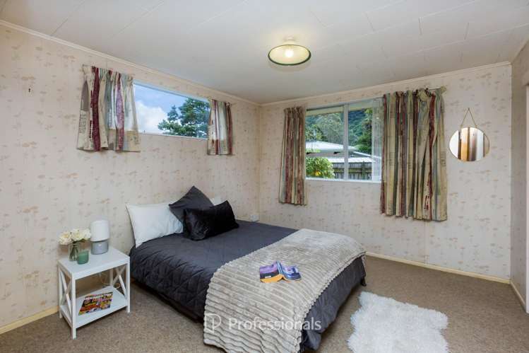 35 Larchmont Grove Totara Park_6