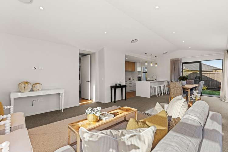 17 Larissa Road Halswell_1