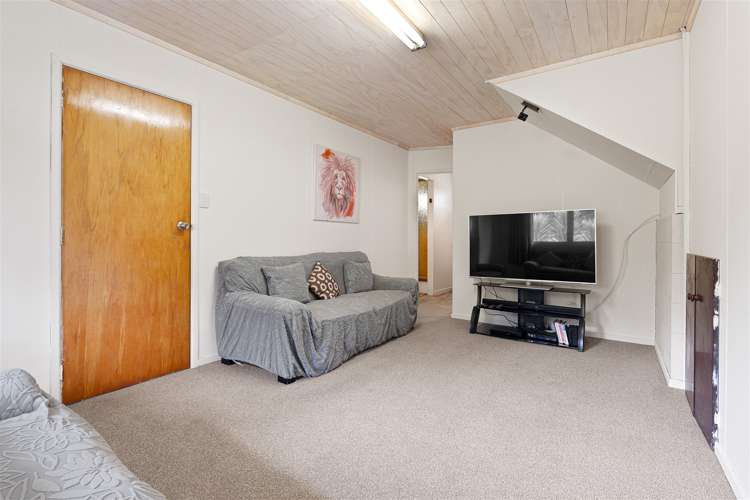 1 Domain Road Kawakawa_26