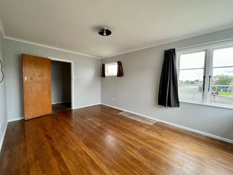 25 Taylor Avenue Feilding_2