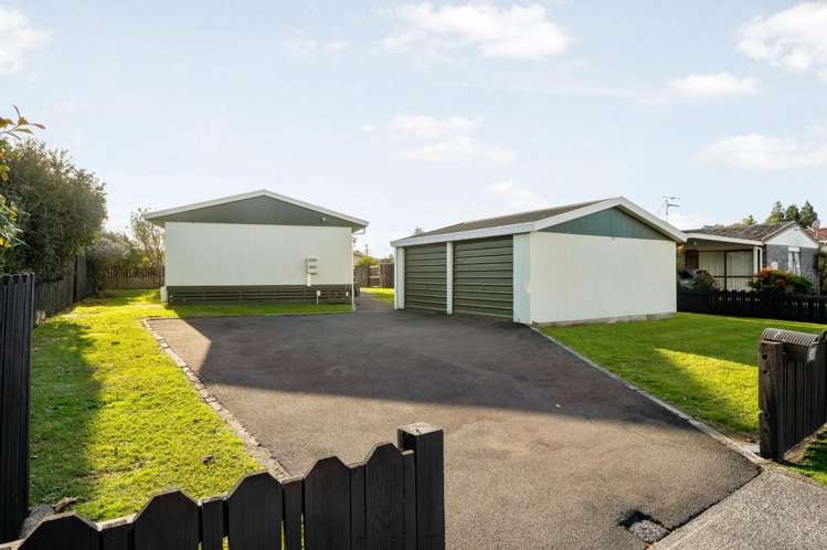 38 Garland Drive_5