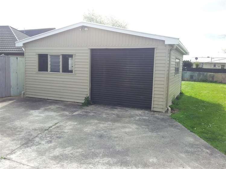 66 Roy Street Palmerston North Central_13