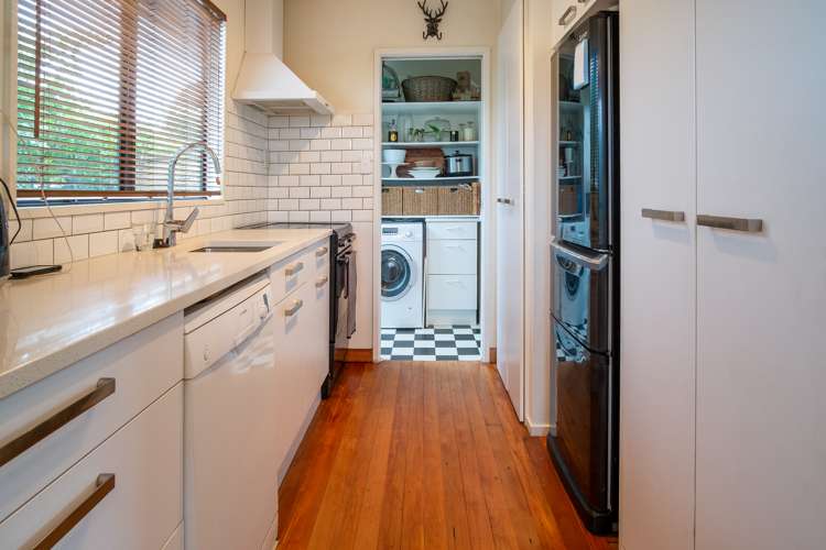 2/51 Saint Johns Street Woolston_4