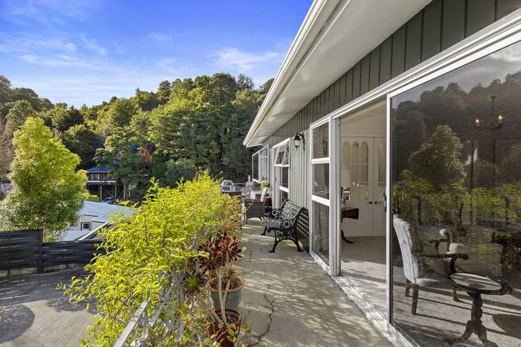 4 Harewood Grove Pinehaven_19