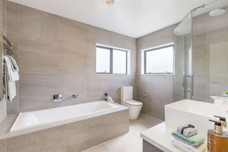 30 Golden Morning Drive Albany Heights_19