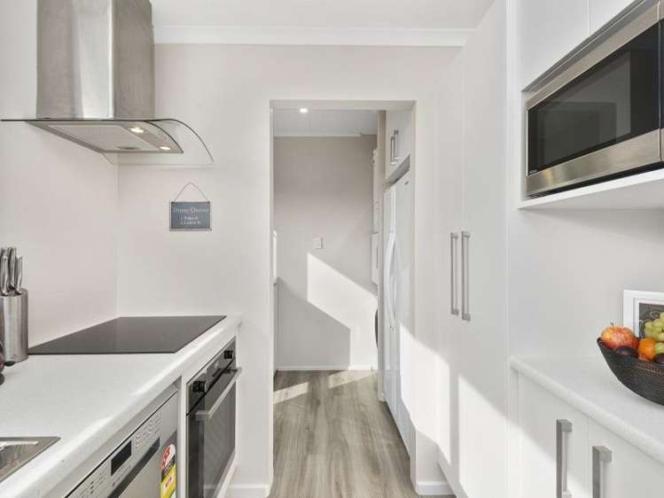 35 Denise Crescent Hornby_6