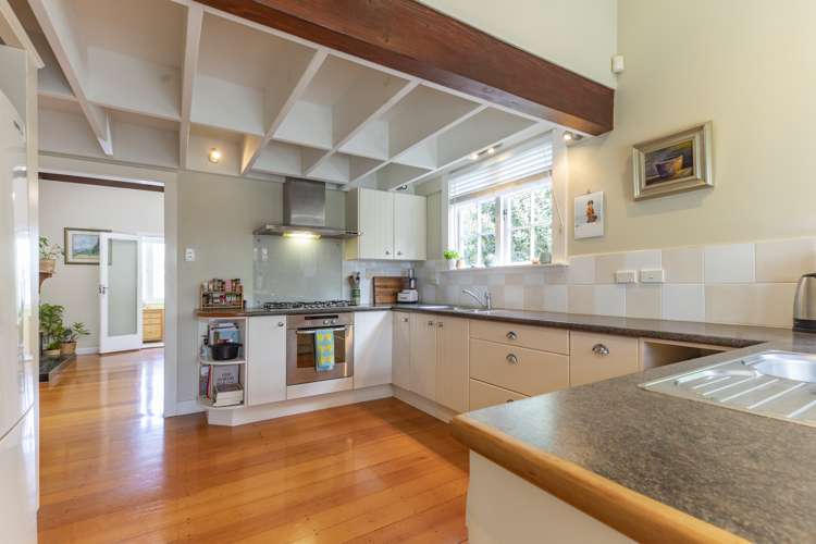 15 Fairholme Avenue Epsom_13