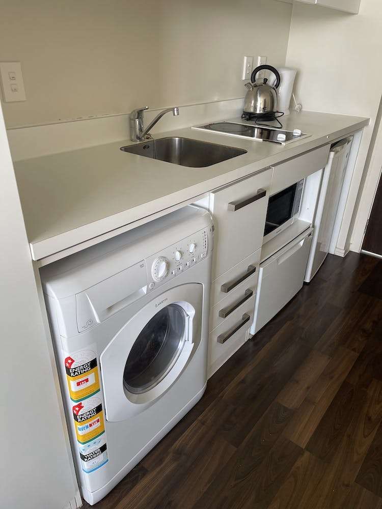 1714/10 Waterloo Quadrant Auckland Central_6