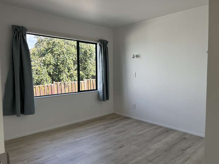 2/322 Richardson Rd Mount Roskill_11