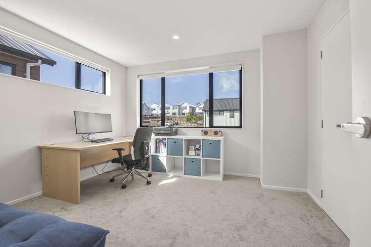 10 Seafarer Crescent Stanmore Bay_19