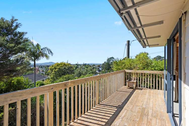 2/613a Glenfield Road Totara Vale_12