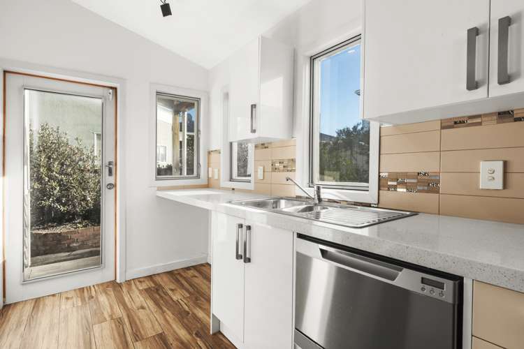 7 Fallowfield Avenue Mount Victoria_1