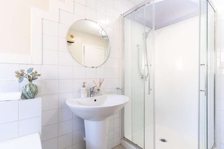 1/24 Champion Street Edgeware_12